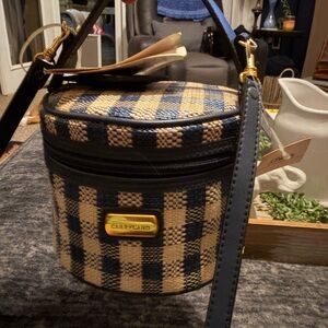 Checkered Carryland Vanity/Cosmetic Bag